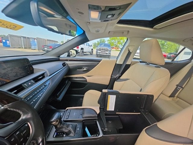 2021 Lexus ES 250