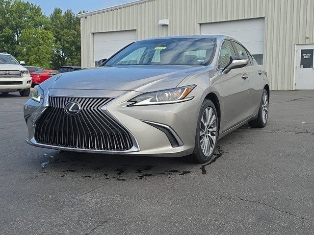 2021 Lexus ES 250