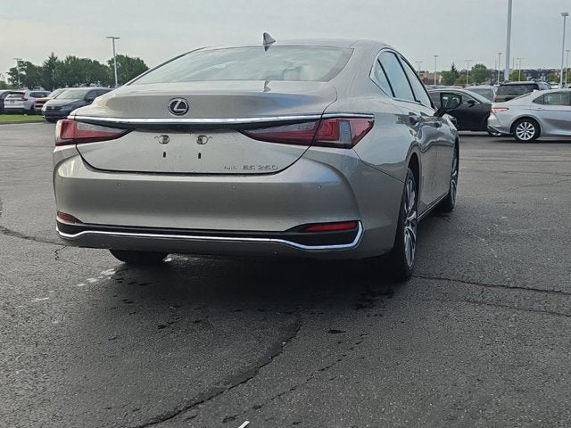 2021 Lexus ES 250