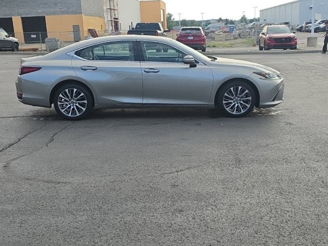 2021 Lexus ES 250