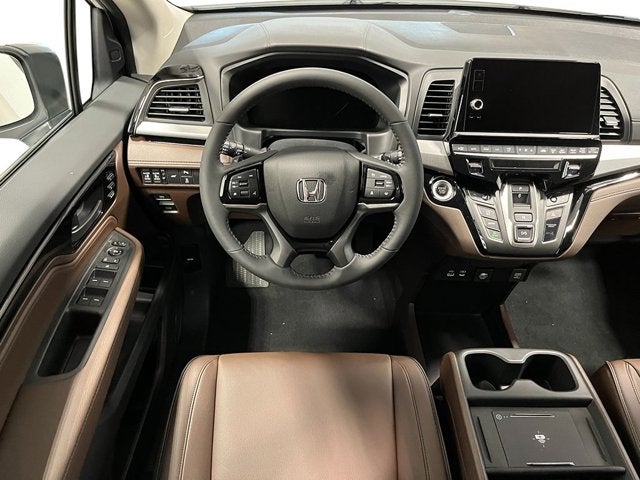 2026 Honda Odyssey Touring Auto