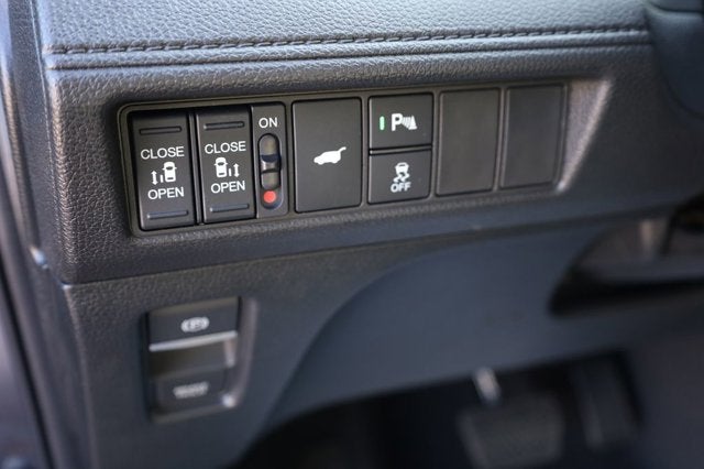 2026 Honda Odyssey Touring Auto