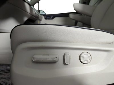 2026 Honda Odyssey Touring Auto