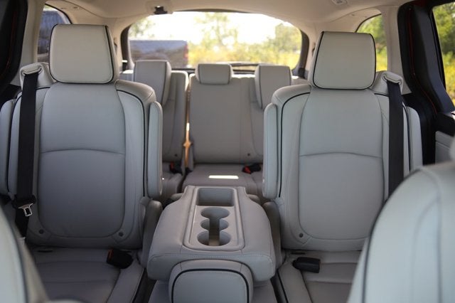 2026 Honda Odyssey Touring Auto