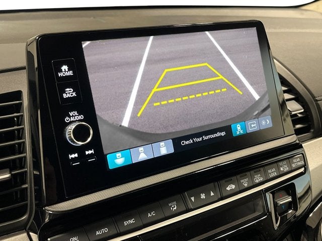 2027 Honda Odyssey Touring Auto