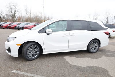 2027 Honda Odyssey Touring Auto