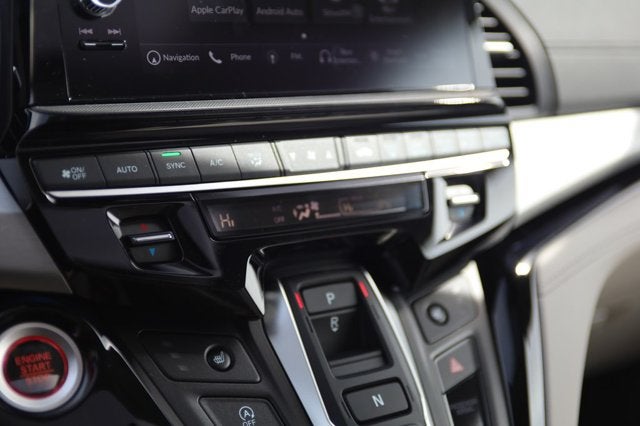 2027 Honda Odyssey Touring Auto