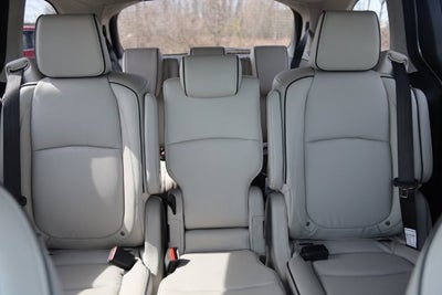 2027 Honda Odyssey Touring Auto