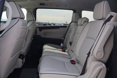 2027 Honda Odyssey Touring Auto