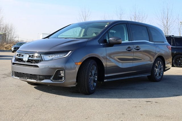 2027 Honda Odyssey Touring Auto