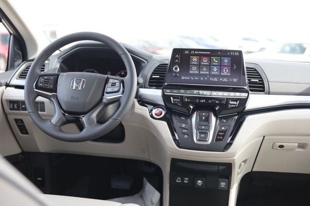 2027 Honda Odyssey Touring Auto