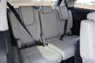 2027 Honda Odyssey Touring Auto