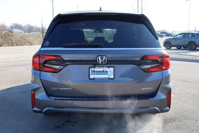 2027 Honda Odyssey Touring Auto