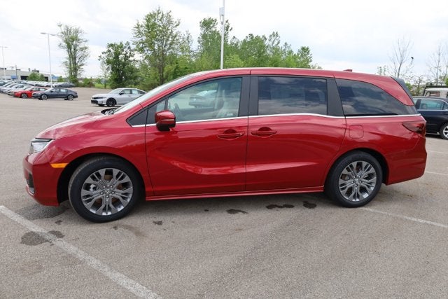 2027 Honda Odyssey Touring Auto