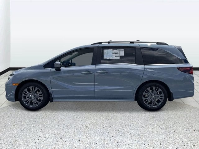 2027 Honda Odyssey Touring Auto