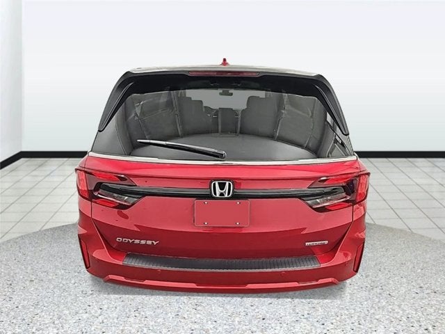 2027 Honda Odyssey Touring Auto