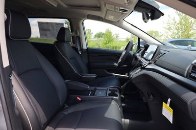 2026 Honda Odyssey Touring Auto