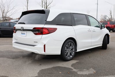 2026 Honda Odyssey Touring Auto