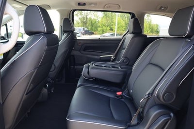 2027 Honda Odyssey Touring Auto