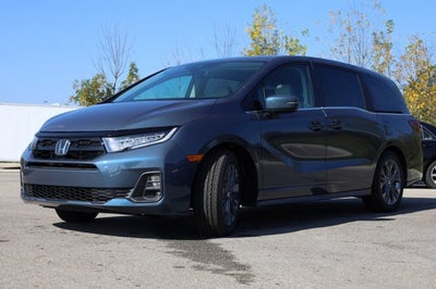 2026 Honda Odyssey Touring Auto