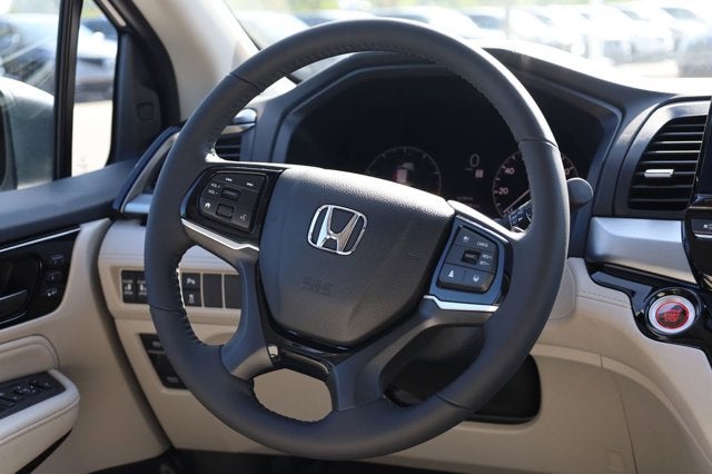 2026 Honda Odyssey Touring Auto