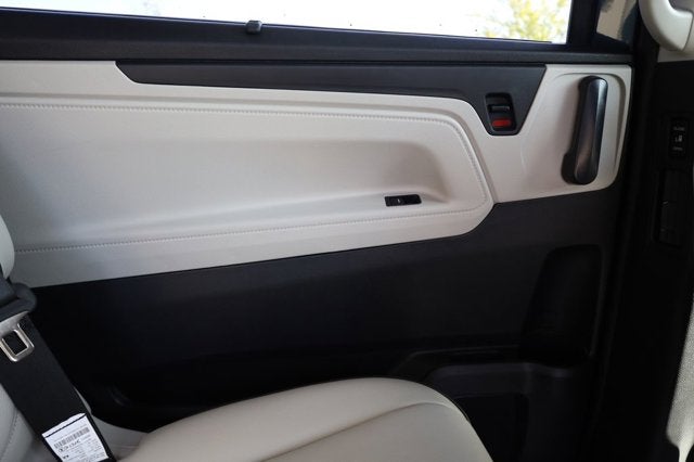 2026 Honda Odyssey Touring Auto