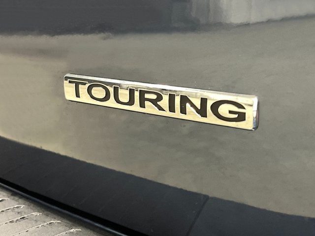 2027 Honda Odyssey Touring Auto