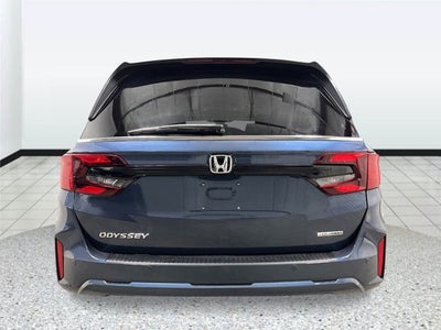 2027 Honda Odyssey Touring Auto