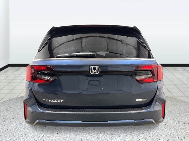 2027 Honda Odyssey Touring Auto
