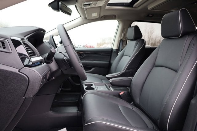 2026 Honda Odyssey Touring Auto
