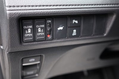 2026 Honda Odyssey Touring Auto