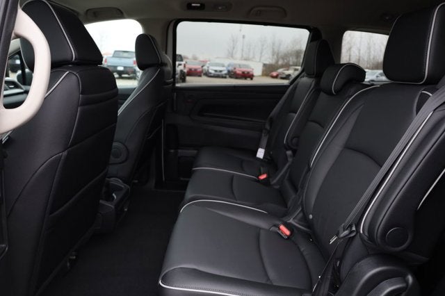2026 Honda Odyssey Touring Auto