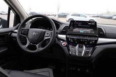 2026 Honda Odyssey Touring Auto