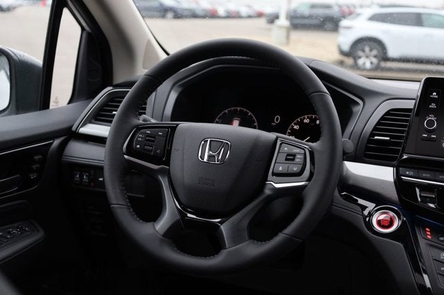 2026 Honda Odyssey Touring Auto