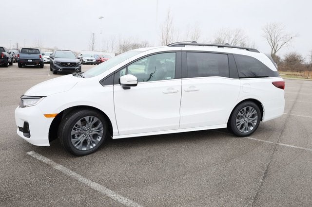 2026 Honda Odyssey Touring Auto