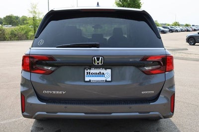2026 Honda Odyssey Touring Auto