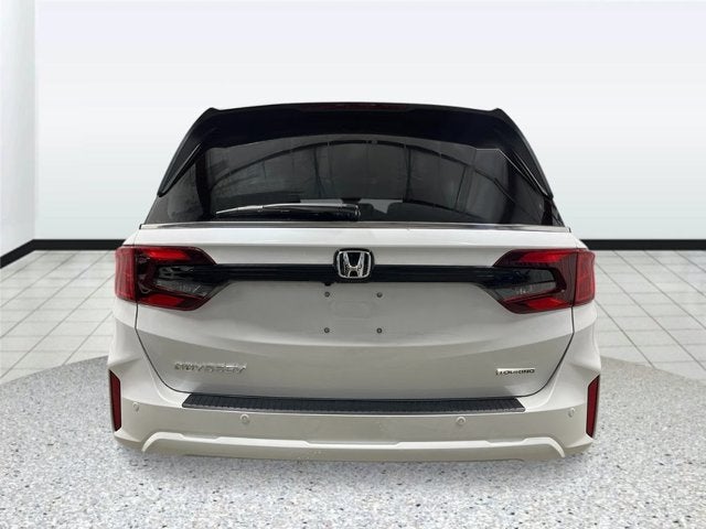 2026 Honda Odyssey Touring Auto