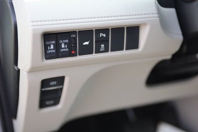 2027 Honda Odyssey Touring Auto