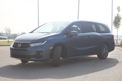 2027 Honda Odyssey Touring Auto