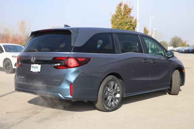2027 Honda Odyssey Touring Auto