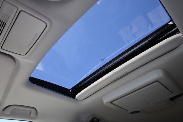 2026 Honda Odyssey Touring Auto