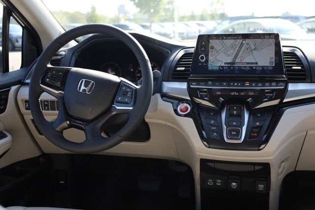 2026 Honda Odyssey Touring Auto