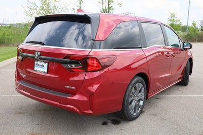 2026 Honda Odyssey Touring Auto