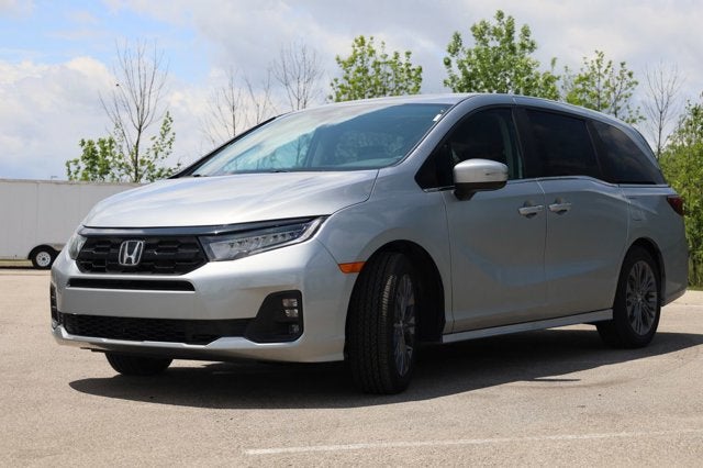 2026 Honda Odyssey Touring Auto