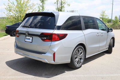 2026 Honda Odyssey Touring Auto