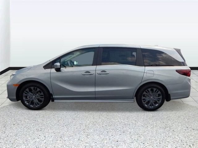 2026 Honda Odyssey Touring Auto
