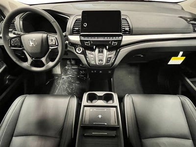 2026 Honda Odyssey Touring Auto