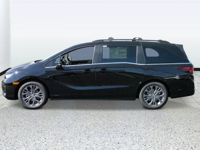 2026 Honda Odyssey Touring Auto