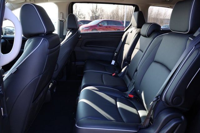 2026 Honda Odyssey Touring Auto