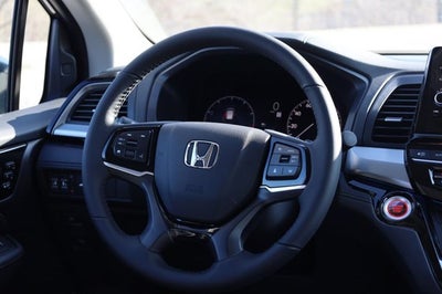2026 Honda Odyssey Touring Auto